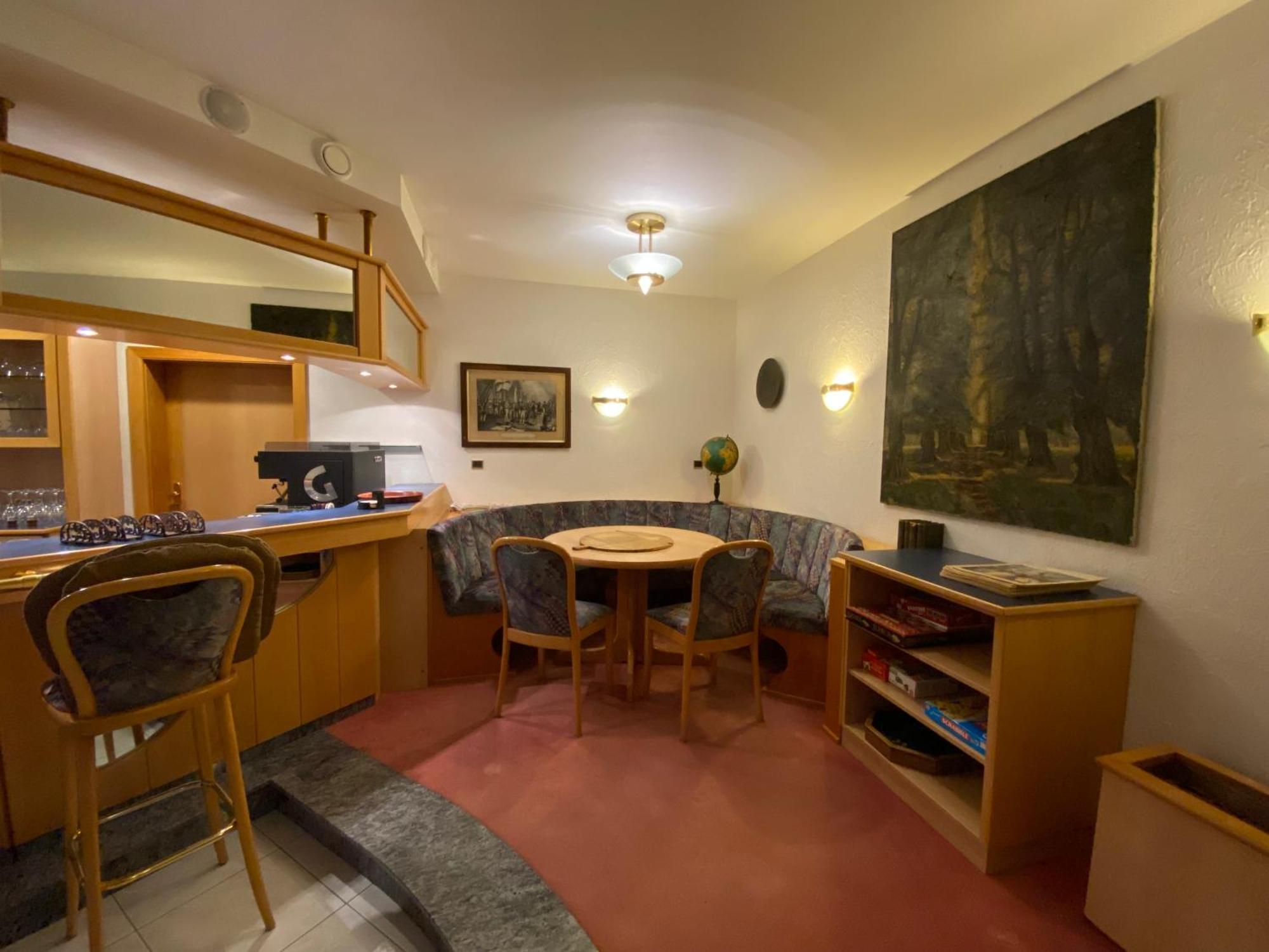 Hotel Altitude Burg Reuland Bagian luar foto